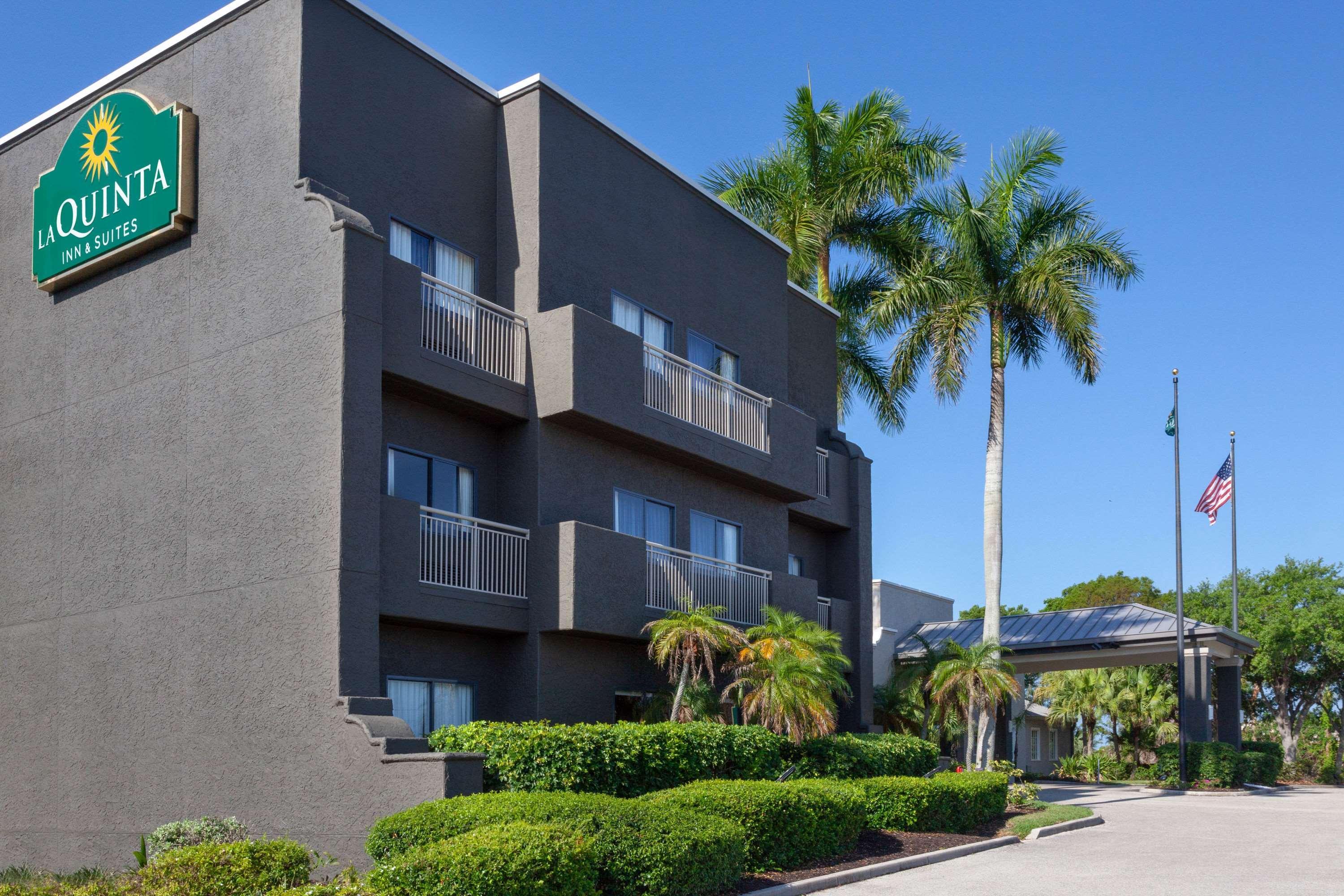 La Quinta By Wyndham Ft. Myers - Sanibel Gateway Hotel Fort Myers Luaran gambar