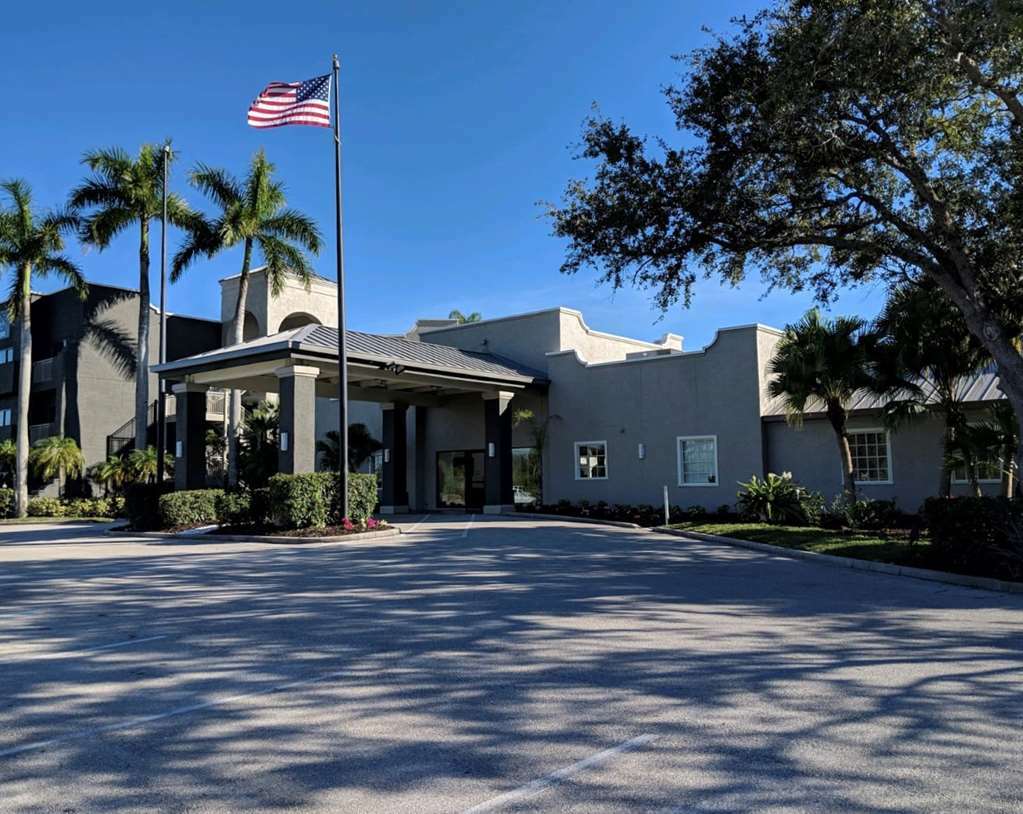 La Quinta By Wyndham Ft. Myers - Sanibel Gateway Hotel Fort Myers Luaran gambar